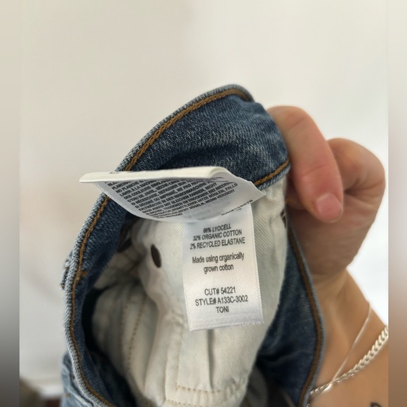 AGOLDE Toni Mid Rise jeans size 27 - Picture 3 of 4